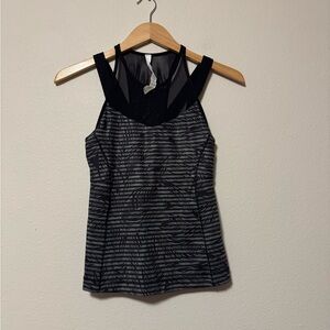 5/$55 !! 🔥 Lululemon Athletica black and grey Stripe Tank Top
